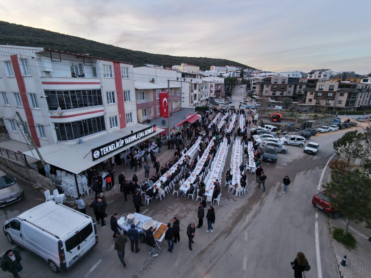 Soğuk hava sokak iftarını durduramadı 1 Bülten Medya -