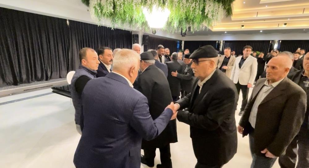 Kurşunların yerini dualar aldı… iftarda barıştılar 1 Bülten Medya -