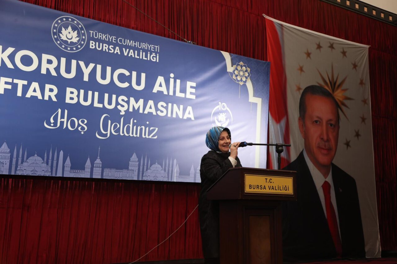 Koruyucu aileler iftar sofrasında buluştu 1 Bülten Medya -