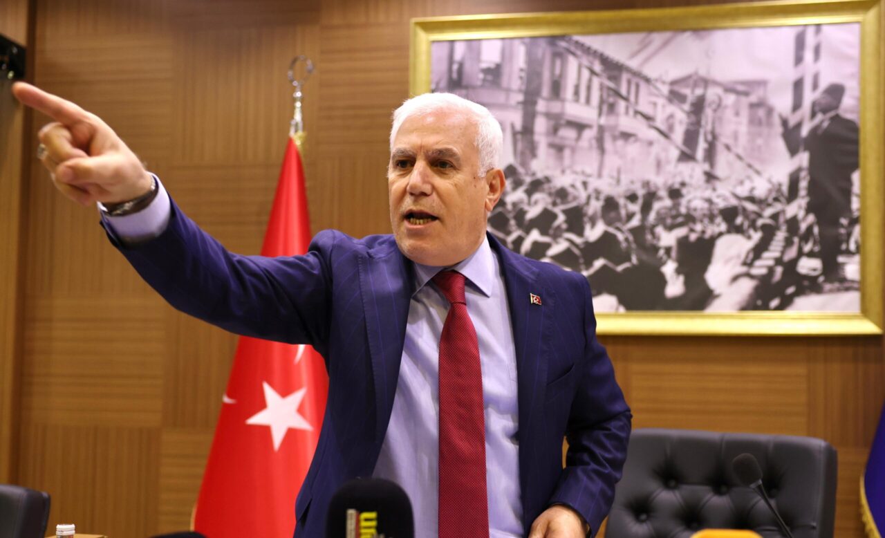 Söz yine Bozbey’e geldi… 4 Bülten Medya -