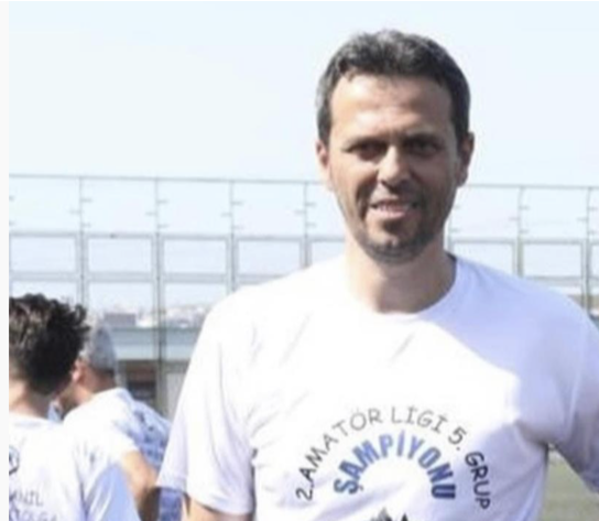 Halı sahada fenalaştı, o anlar kamerada 2 Bülten Medya -