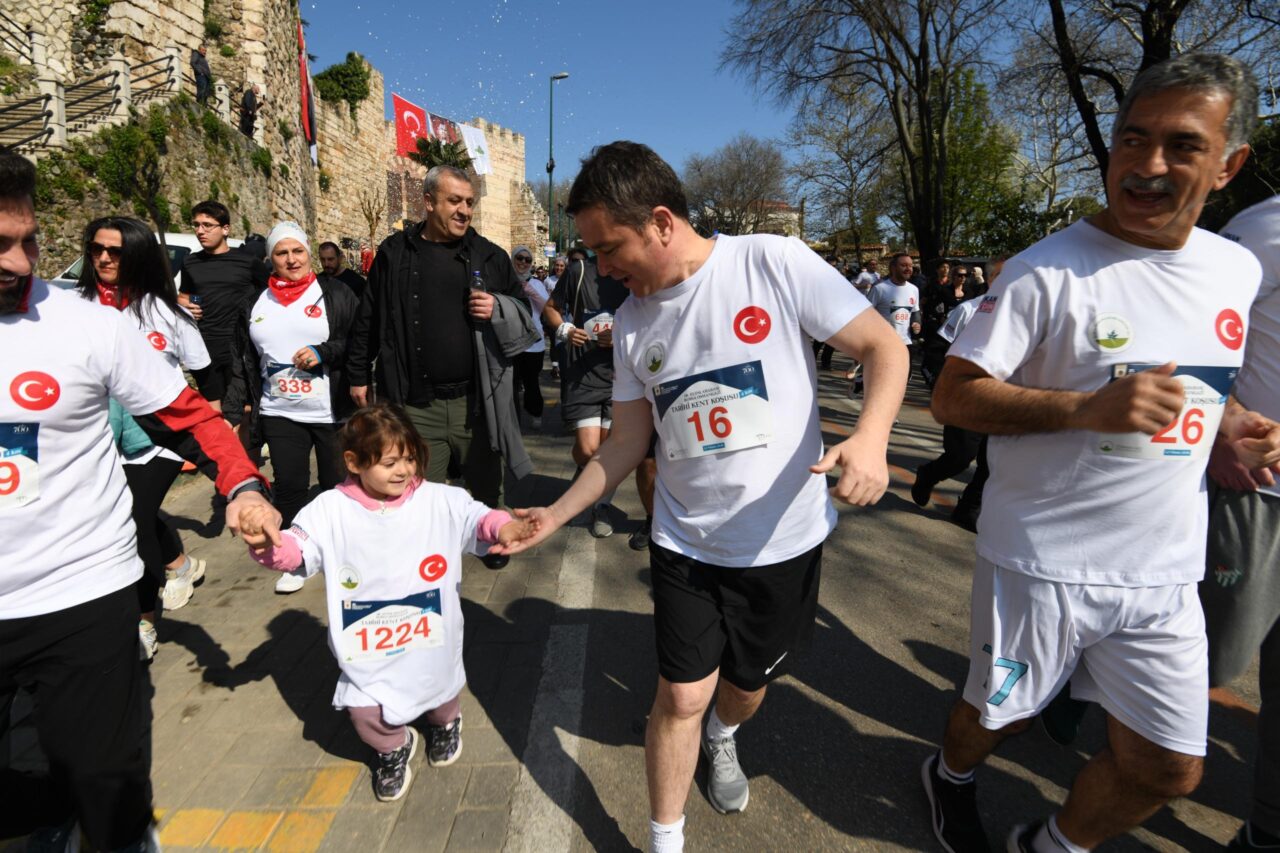 Bursa’nın kalbinde nefes kesen koşu… 2 Bülten Medya -