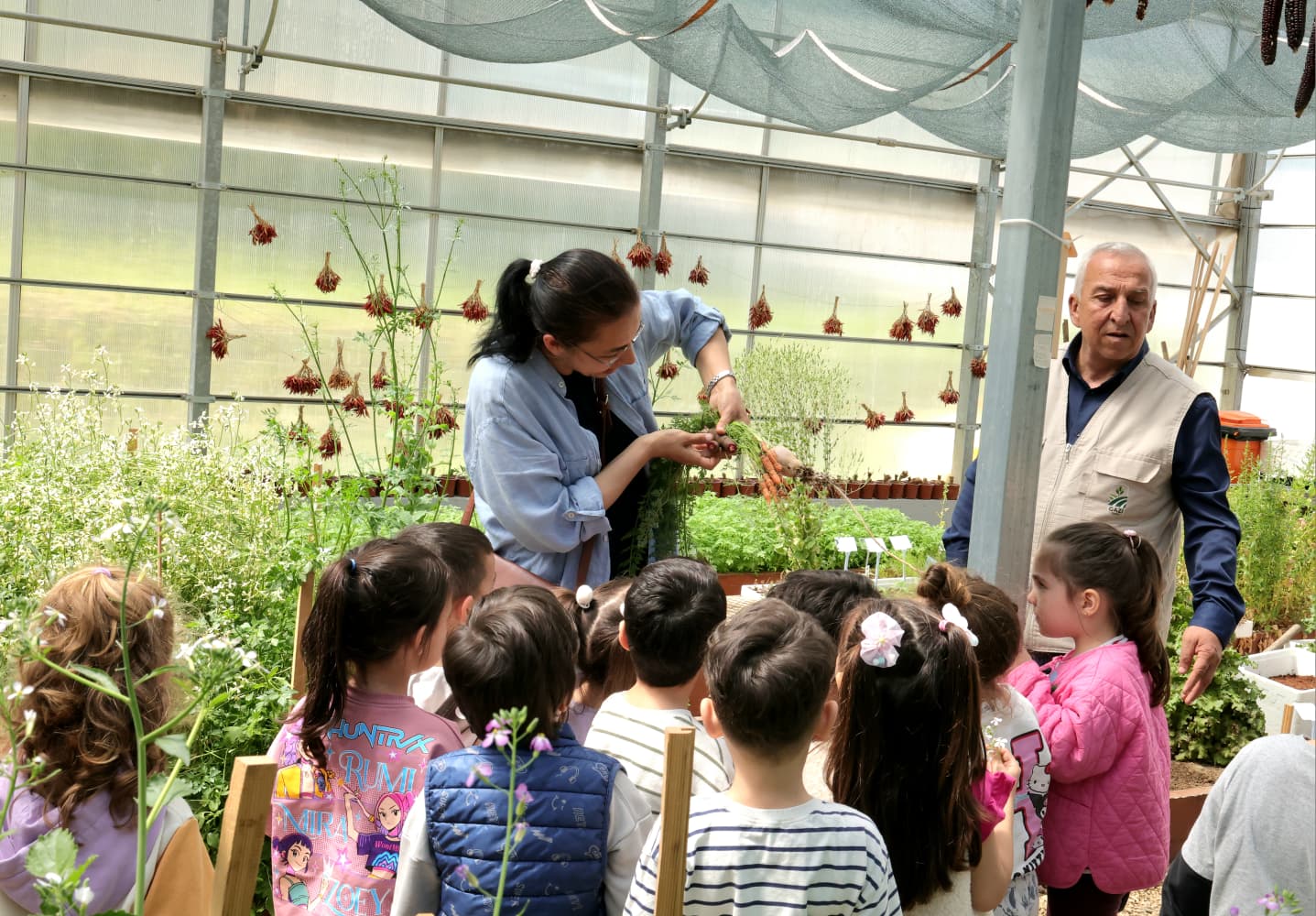Minikler toprağa dokundu… 2 Bülten Medya -