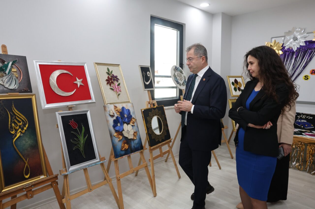 Üreten kadınlar sahnede… 3 Bülten Medya -