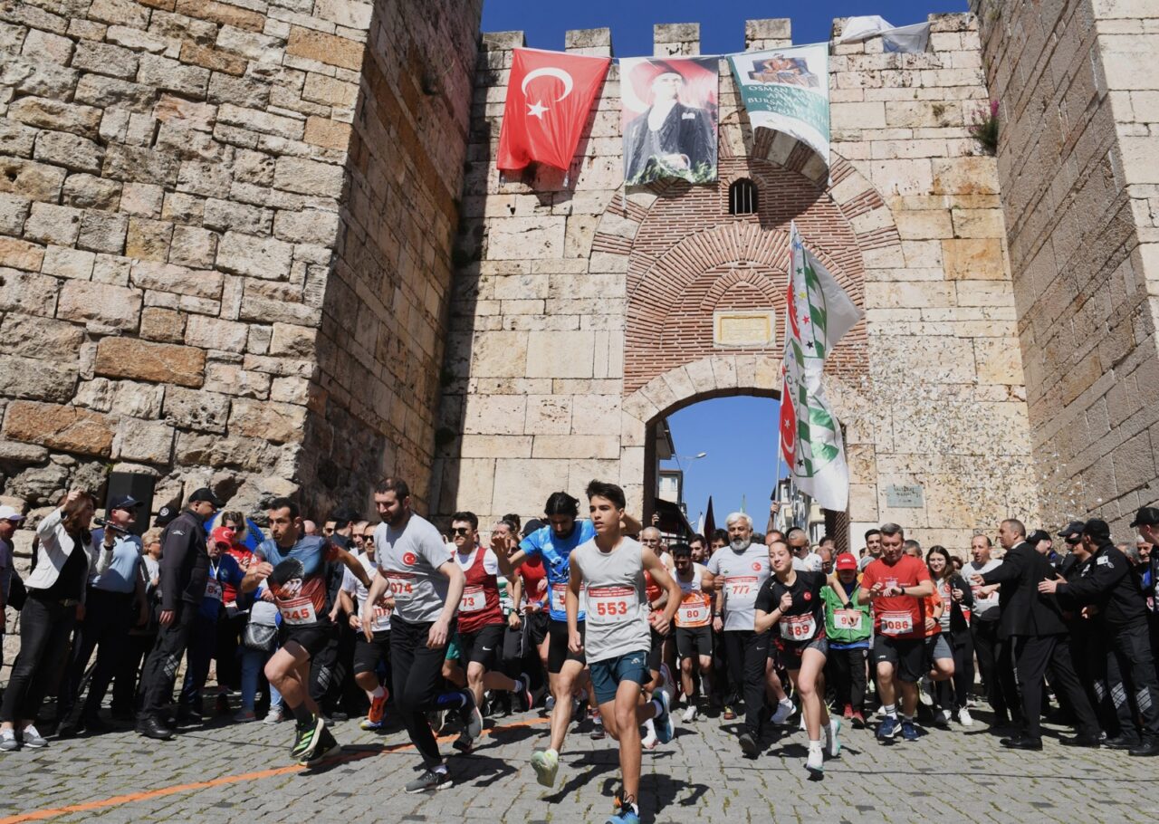 Nefesler tutuldu! Tarihi koşu için geri sayım başladı 1 Bülten Medya -