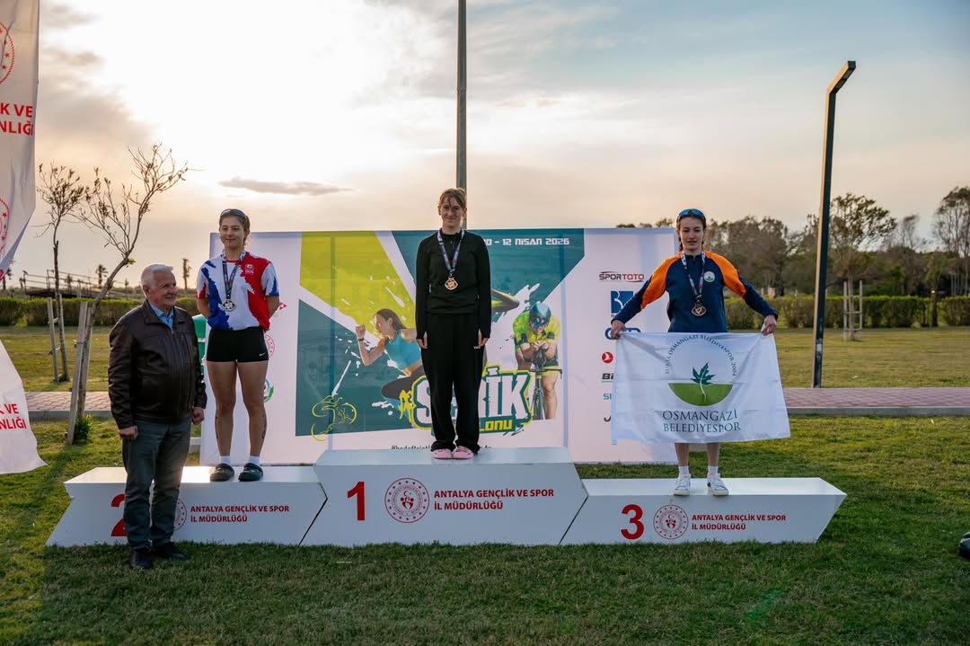 Osmangazili sporculardan madalya yağmuru 2 Bülten Medya -