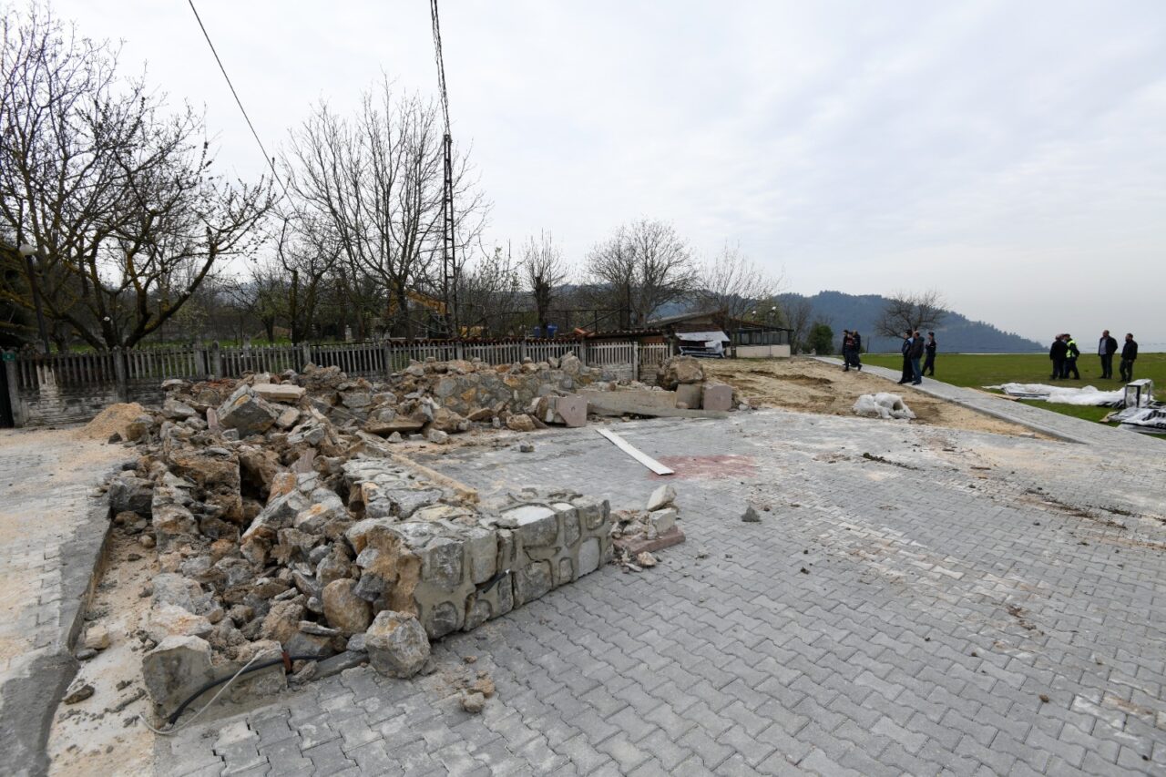 Kaçak yapıya anında müdahale… 1 Bülten Medya -