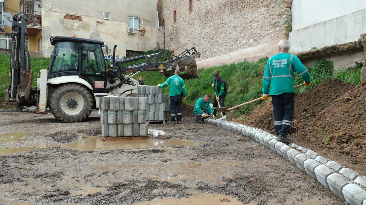Yıldırım’da parklar yenileniyor 3 Bülten Medya -