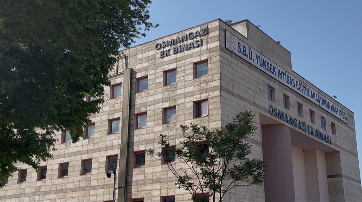 Hastane yakınındaki yangın korkuttu 1 Bülten Medya -