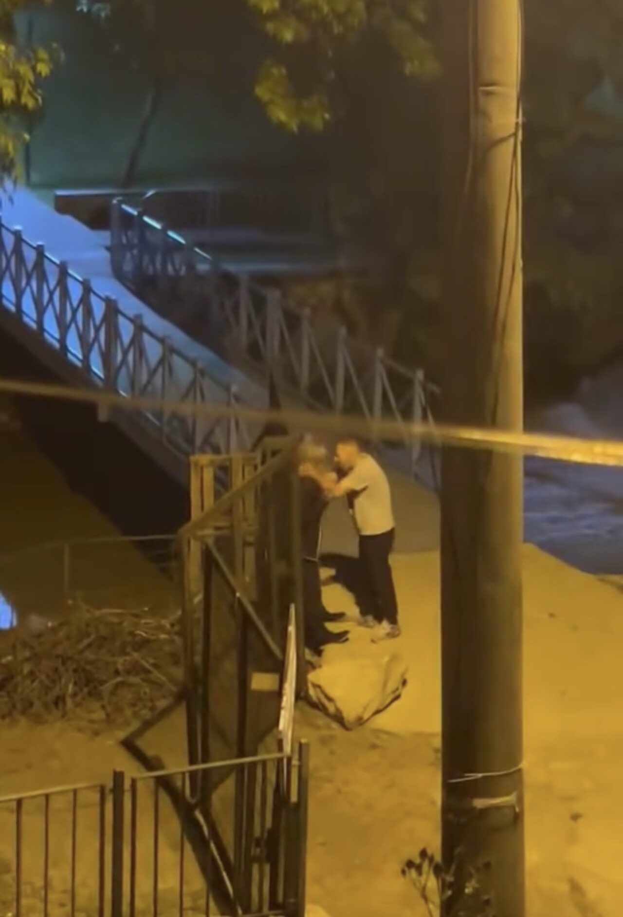 Tartışma bir anda kavgaya dönüştü 1 Bülten Medya -