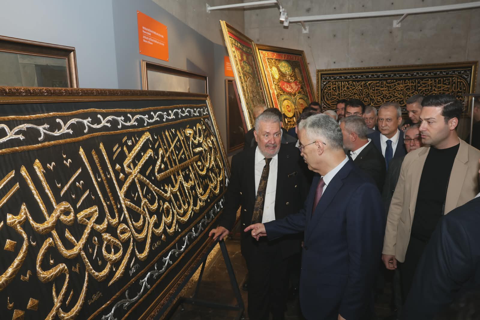 Yüzyıllardır korunan emanetler Bursa’da! 2 Bülten Medya -